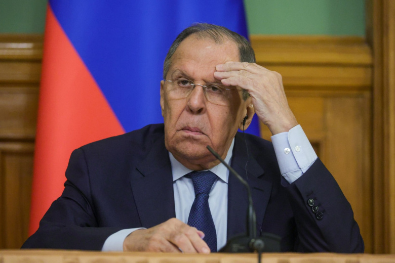 lavrov-obvinil-zapad-v-postavkah-oruzhija-terroristam-cherez-vsu-c7dbb28
