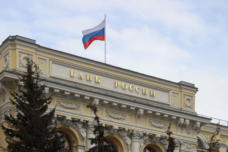 nazvana-prichina-po-kotoroj-cb-mozhet-ne-snizit-kljuchevuju-stavku-24-ijulja-bdc2f76
