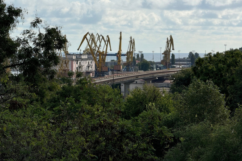 v-portovom-gorode-ukrainy-progremeli-moshhnye-vzryvy-4464f60