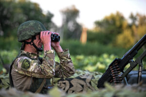 nechem-budet-streljat-ekspert-vyskazalsja-o-demilitarizacii-ukrainy-4a228b2